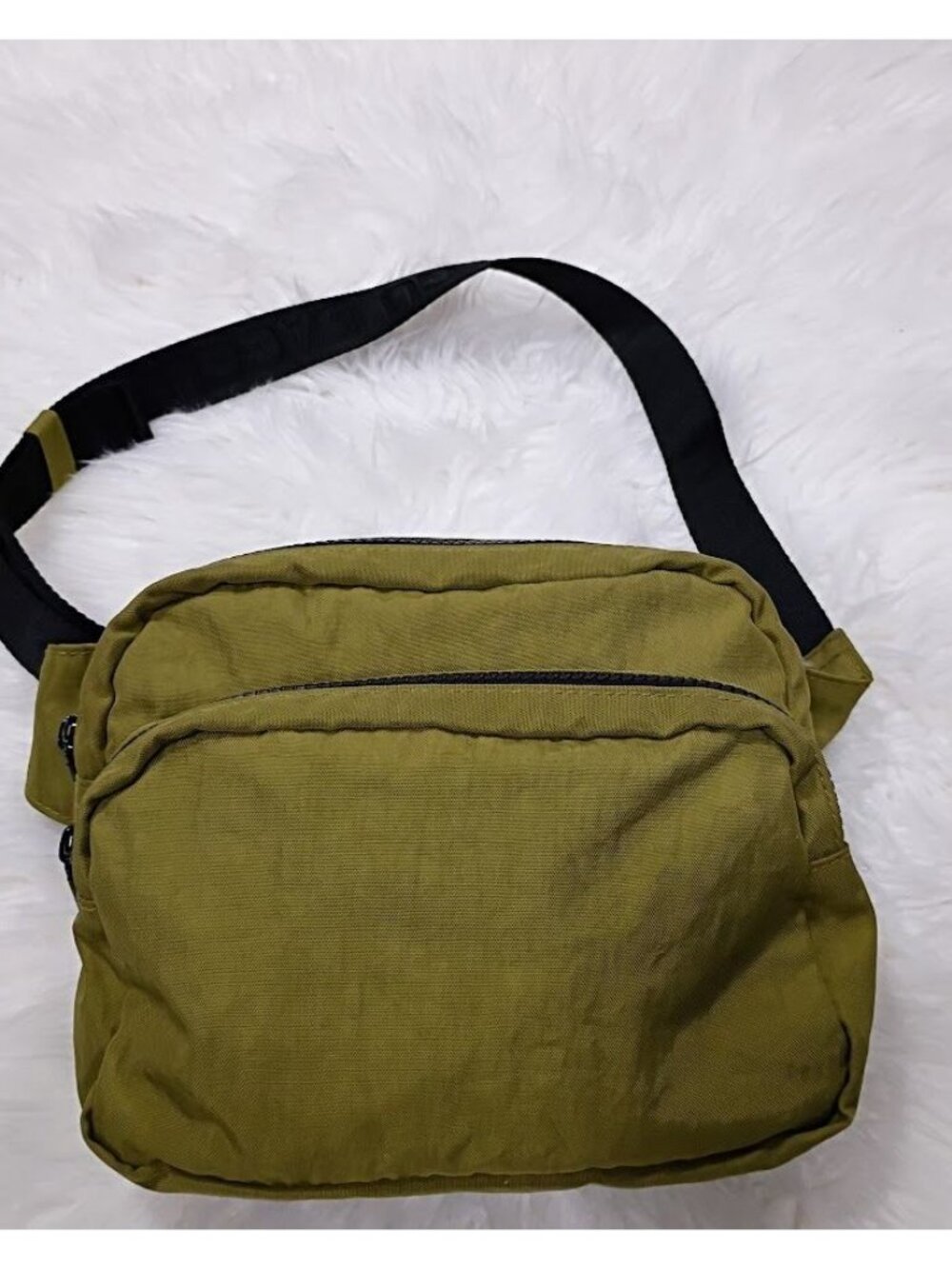 Baggu Olive Green Fannybag Crossbody Bag Lightweight Adjustable Strap Durable - Picture 2 of 11